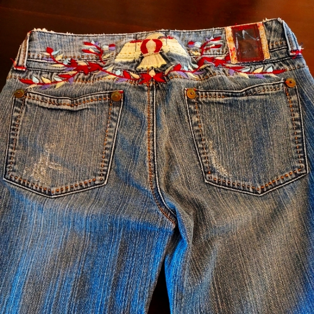 Marlow Vintage Originals: Embroidered Jeans: Made in Hong Kong.